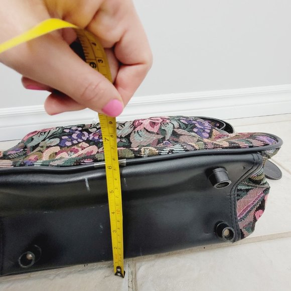 Jordache Vintage Pink Floral Woven Overnight Carry On Luggage Travel Bag Strap - Picture 12 of 14